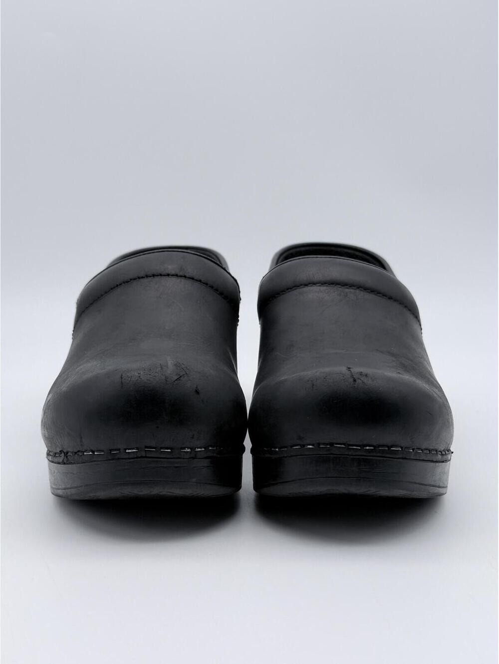 Dansko Professional Clogs, Black Oiled Leather, Womens‎ EU 38 / US 7.5-8 - Picture 3 of 12